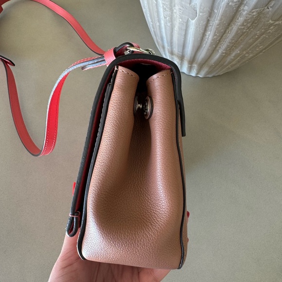 Authentic gently used Louis Vuitton Lockme pink bag - Picture 3 of 8